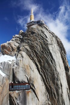 View on l'aiguille du Midi during a sunny summer day.