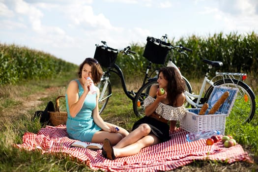 Girlfriends on picnic