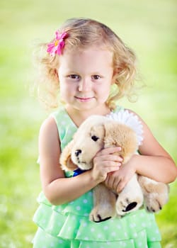little girl with teddy bear