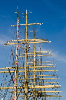 Mast with sails of an old sailing vessel