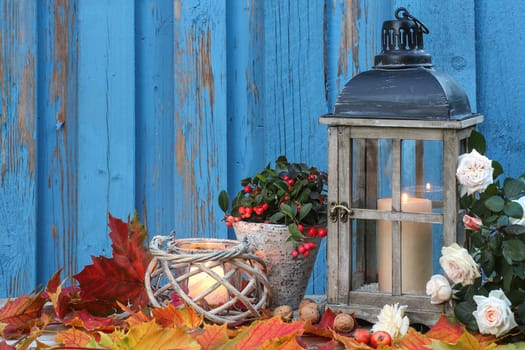 Core light in the evening with autumn leaves