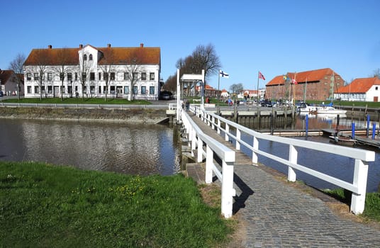 white bridge