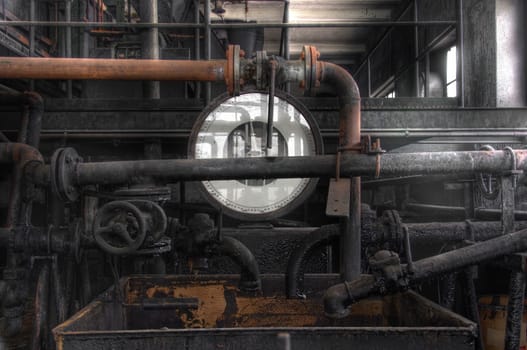 Big old industrial scale in an abandoned factory