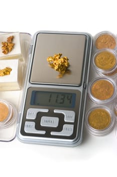 Weighing of gold