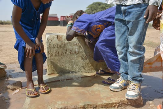 African children at the fountain