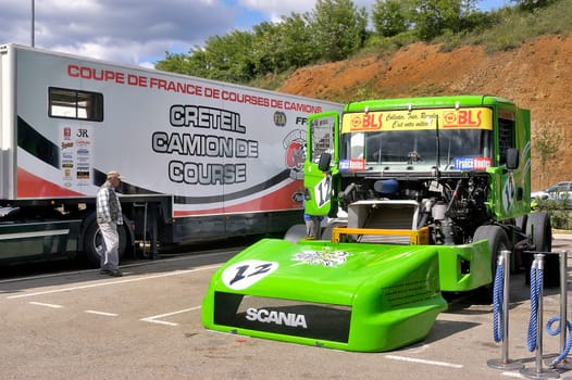 Ales - France - Grand Prix of France trucks May 25th and 26th, 2013 on the circuit of the Cevennes. workshops of mechanics for the assistance of the trucks.