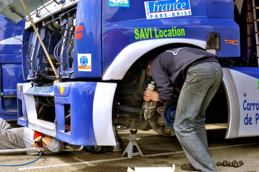 Ales - France - Grand Prix of France trucks May 25th and 26th, 2013 on the circuit of the Cevennes. workshops of mechanics for the assistance of the trucks.