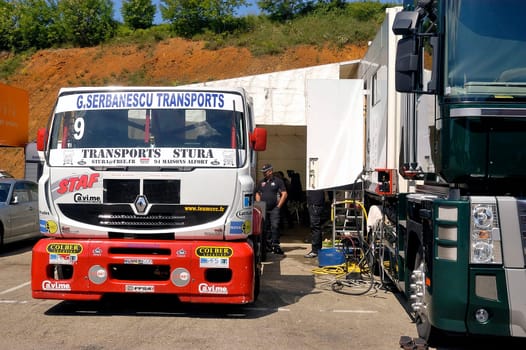 Ales - France - Grand Prix of France trucks May 25th and 26th, 2013 on the circuit of the Cevennes. workshops of mechanics for the assistance of the trucks.