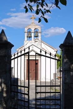 Entrance to cemetery with chapel