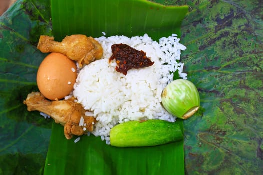 Rice wrapped in lotus leaf, Thai style food