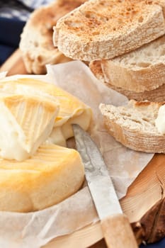 Camembert and toasted slices of ciabatta