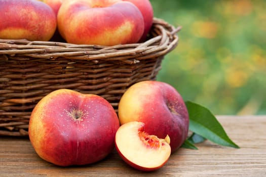 Organic nectarines