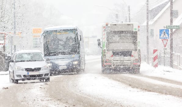 Snow chaos