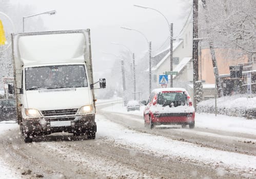 Snow chaos