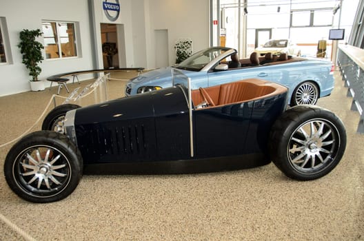 Volvo Jacob turned into a cool Hot Rod