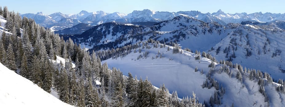 Winter mood in the mountains