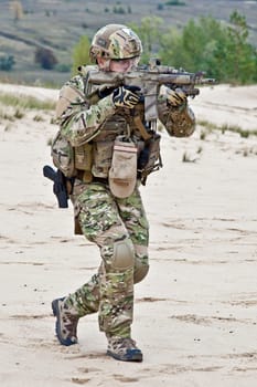 US soldier in the desert during the military operation