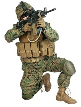 US soldier aiming his rifle