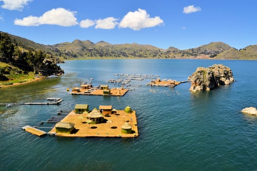 Floating Uros islands on lake Titicaca, largest high altitude lake in the world (3808m) in Peru and Bolivia.
