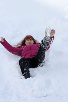 Risk of accidents on snow-slick paths