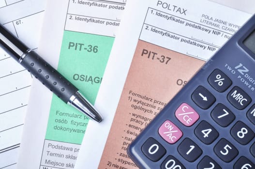 polish tax forms,pit-36 and pit-37.