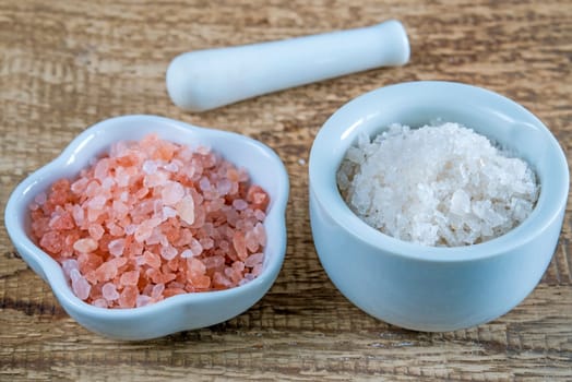 Himalayan salt and sea salt