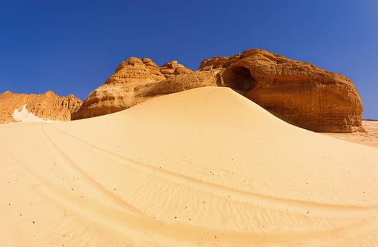 The Hohle Berg in the white sand