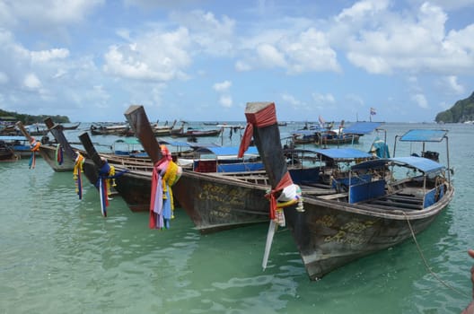 Longboats in Thailand on Phi Phi Island