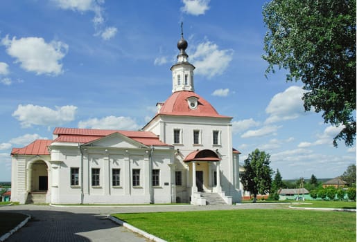 Small orthodox church in the ancient town Colomna, Russia