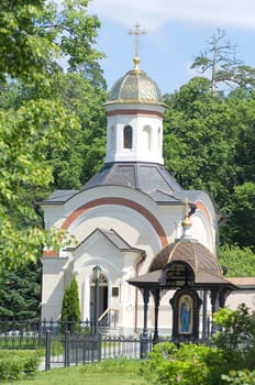 Chapel on a place of burial of ubiyenny optinsky brotherhood