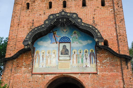 Small orthodox church in the ancient town Colomna, Russia