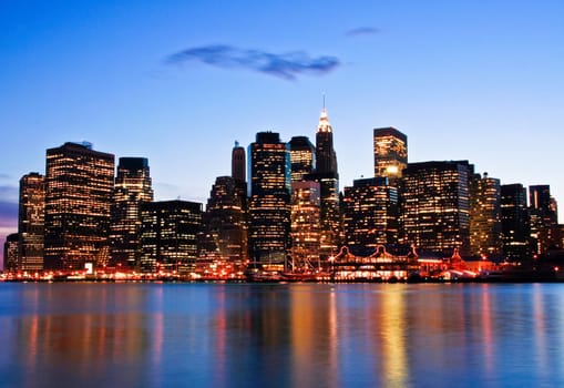 Image of New York City Skyline as viewed from Brooklyn at dusk