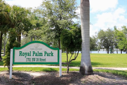 OAKLAND PARK, FLORIDA - JUNE 17, 2013