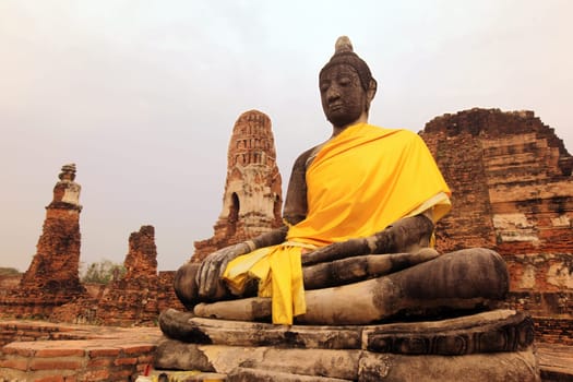 Wat Ratburana Temple in the temple city of Ayutthaya,Thailand.