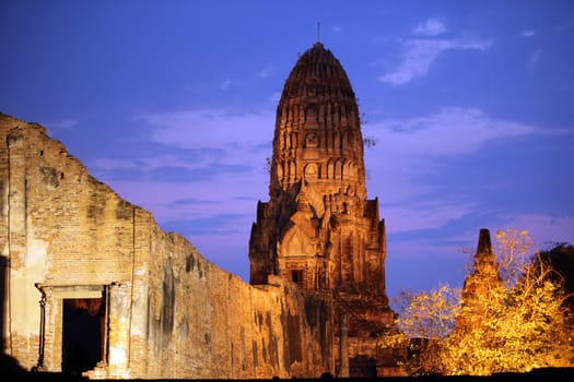 Wat Ratburana Temple in the temple city of Ayutthaya,Thailand.