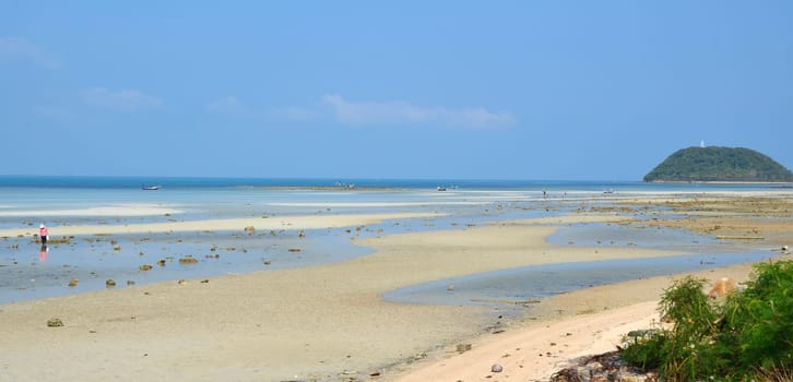 Low tide
