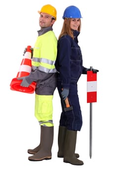 Builders signaling with terminals