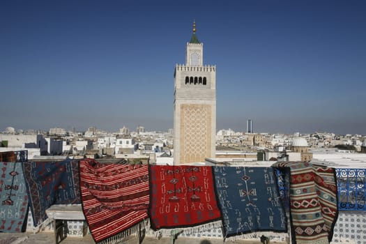 AFRICA,NORTH AFRICA,TUNISIA,TUNIS,OLD TOWN,MEDINA,SOUQ,GRAND MOSQUE