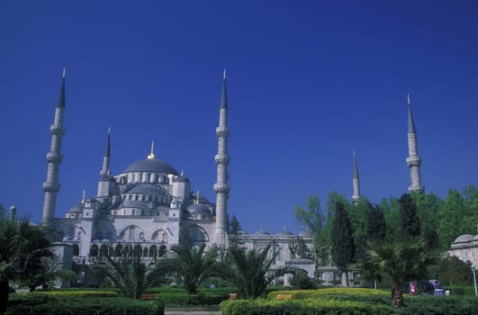 The Blue Mosque in the Sulranahmet district of Istanbul in the Tuerkey.