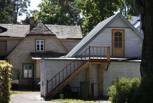 EUROPE,EASTERN EUROPE,BALTIKUM,LATVIA,OSTSEE,JURMALA,HOLZHAUS,WALD