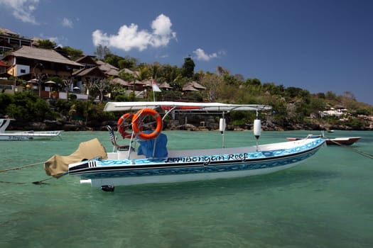 Asia,South East,Indonesia,Bali,Island,Nusa Lembongan,Landscape,Nature,Sea,Coast,Jungutbatu,Boat,Dive Boat,Diving,(Urs Flueeler)