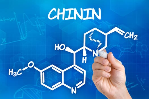 Hand draws chemical structural formula of quinine