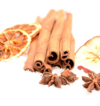 Cinnamon with star anise and dried fruits