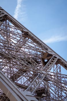 eiffeltower in paris landmark in front of blue sky in spring architecture view