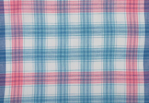 Cloth with plaid pattern