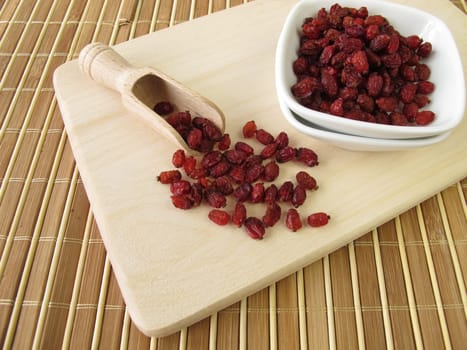 Dried barberry