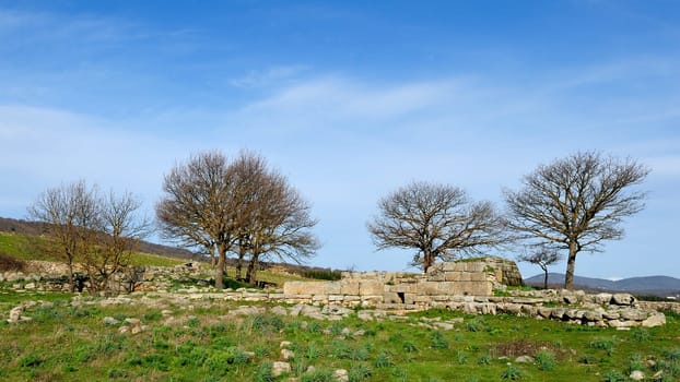 Giants' Tombs of Madau...The necropolis of Madau is located near the Nuraghe complex known as the Gremanu, a necropolis nuragica which is the plateau of Pratobello. Barbagia Ollolai in the middle of the valley of the riu Madau, in the direction of the step of Corru 'and Boi. The complex includes four burial tombs of the giants, made nuragica age, dating back to the Late Bronze-Late Bronze Age (1300-900 BC).