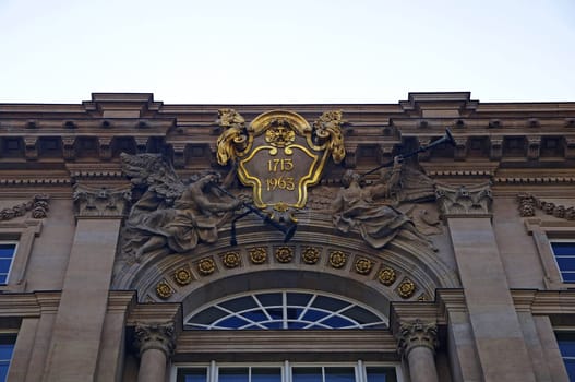 Hochschule für Management und Technologie / European School of management and technology