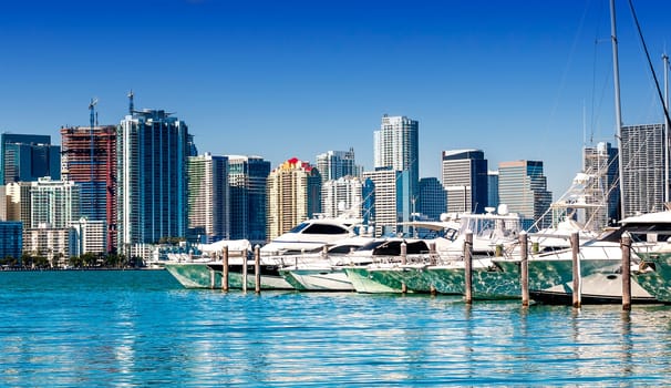 Miami south beach, view from port entry channel, Floride, USA.