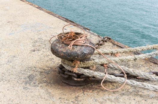 Mooring bitt in the port of Cagliari